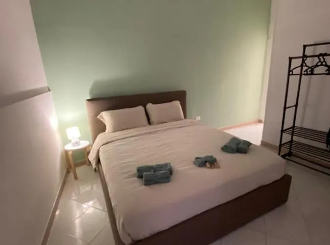 Bed & Breakfast Lavica Airport Katánie