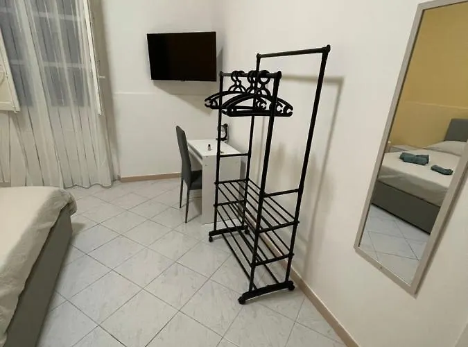 Lavica Airport Bed & Breakfast *